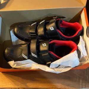 Peloton clip in shoes size 39 (womens 8)